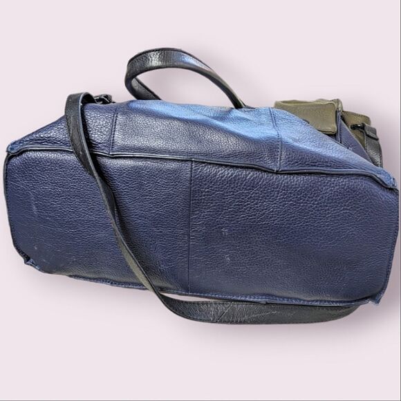Kelsi Dagger Blue and Olive Tote Bag - Picture 9 of 15
